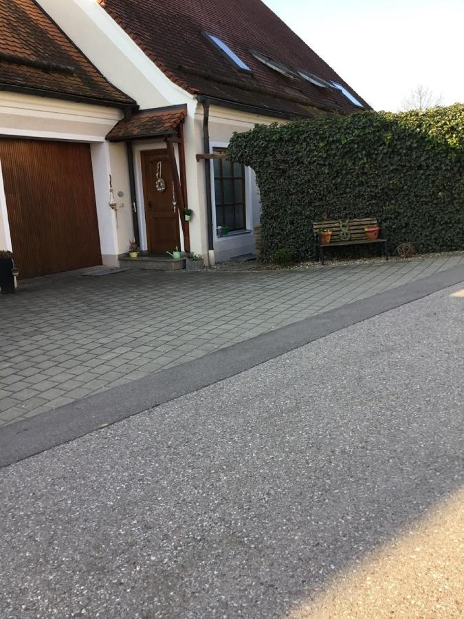 Ferienwohnung Heigemeir Ehekirchen ภายนอก รูปภาพ